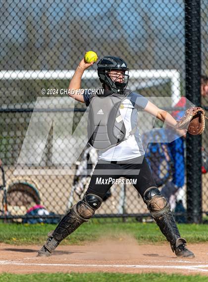 Thumbnail 3 in Campbell-Savona @ South Seneca photogallery.