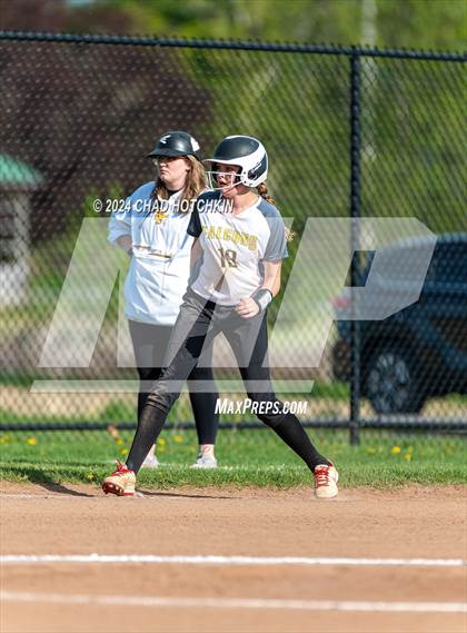 Thumbnail 3 in Campbell-Savona @ South Seneca photogallery.