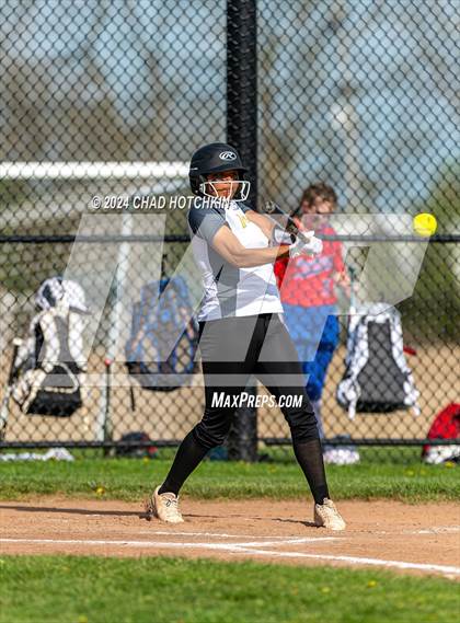 Thumbnail 1 in Campbell-Savona @ South Seneca photogallery.