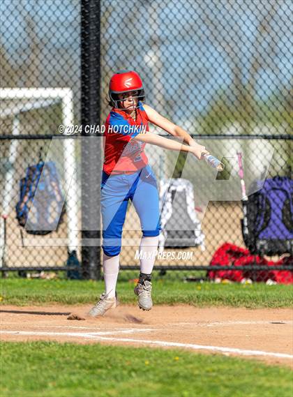 Thumbnail 1 in Campbell-Savona @ South Seneca photogallery.