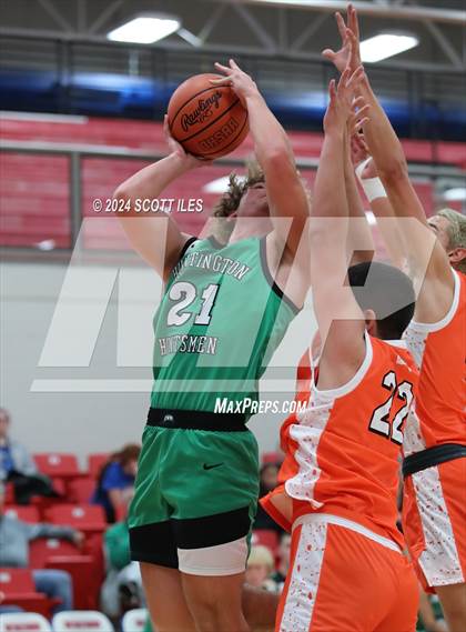 Thumbnail 3 in Amanda-Clearcreek vs Huntington photogallery.