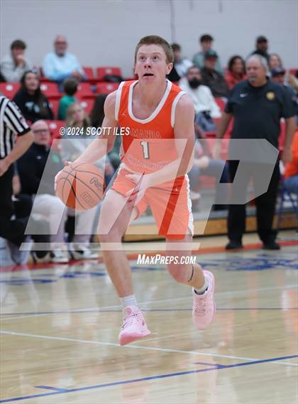 Thumbnail 1 in Amanda-Clearcreek vs Huntington photogallery.