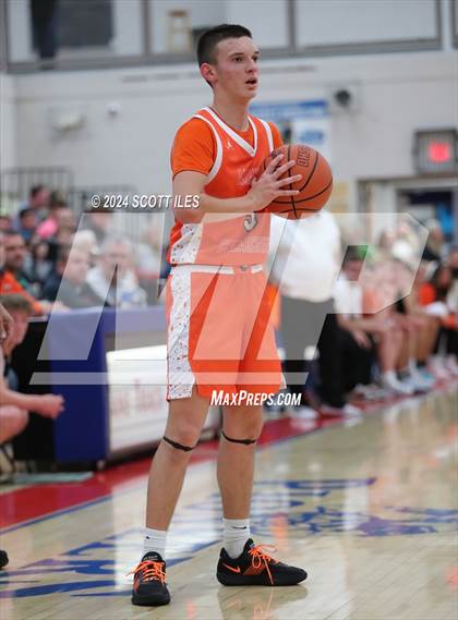 Thumbnail 1 in Amanda-Clearcreek vs Huntington photogallery.