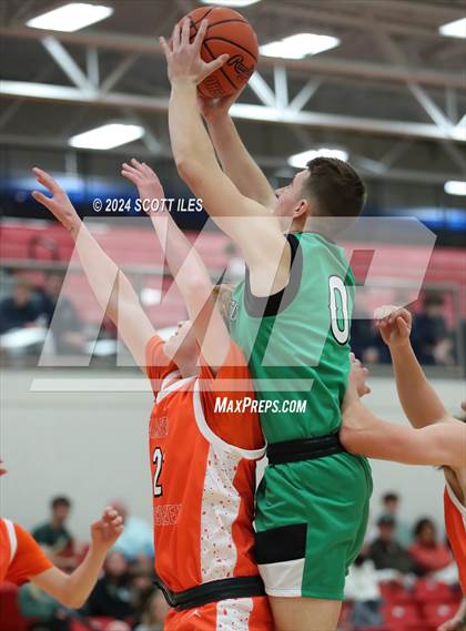 Thumbnail 1 in Amanda-Clearcreek vs Huntington photogallery.