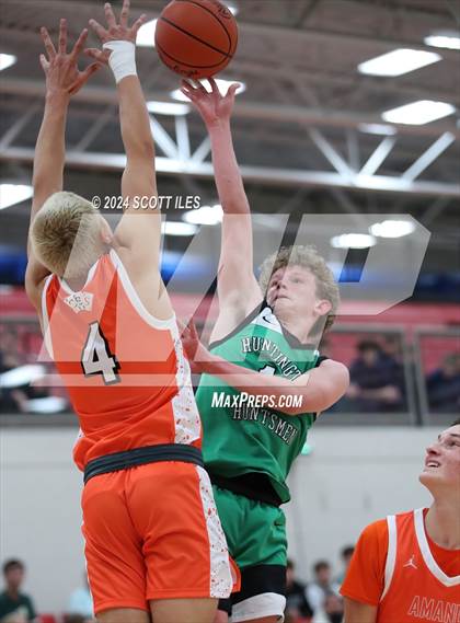 Thumbnail 2 in Amanda-Clearcreek vs Huntington photogallery.