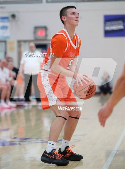 Thumbnail 2 in Amanda-Clearcreek vs Huntington photogallery.