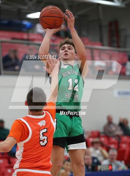 Thumbnail 1 in Amanda-Clearcreek vs Huntington photogallery.