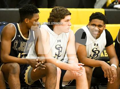 Thumbnail 3 in St. John Bosco vs. Bishop O'Dowd (NorCal Catholic School Challenge) photogallery.