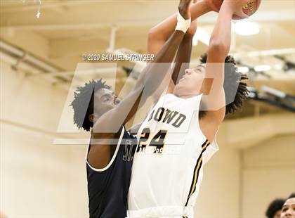 Thumbnail 3 in St. John Bosco vs. Bishop O'Dowd (NorCal Catholic School Challenge) photogallery.