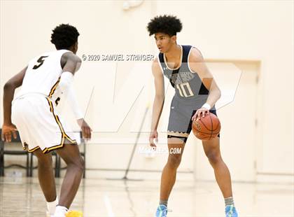 Thumbnail 2 in St. John Bosco vs. Bishop O'Dowd (NorCal Catholic School Challenge) photogallery.
