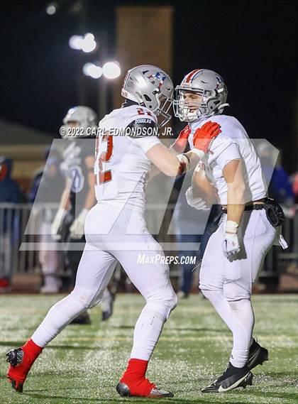 Thumbnail 2 in Page @ Nolensville (TSSAA D1-5A Round 3 Playoff) photogallery.