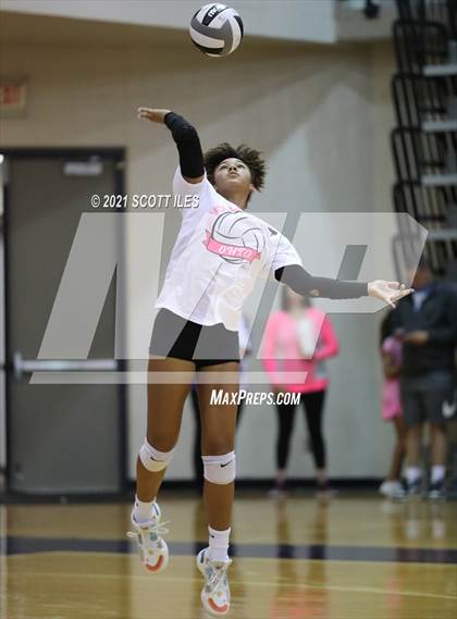 Thumbnail 3 in Pickerington North @ Pickerington Central photogallery.