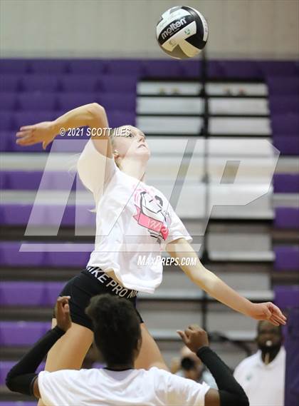 Thumbnail 3 in Pickerington North @ Pickerington Central photogallery.