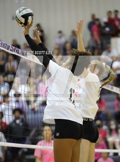 Thumbnail 3 in Pickerington North @ Pickerington Central photogallery.