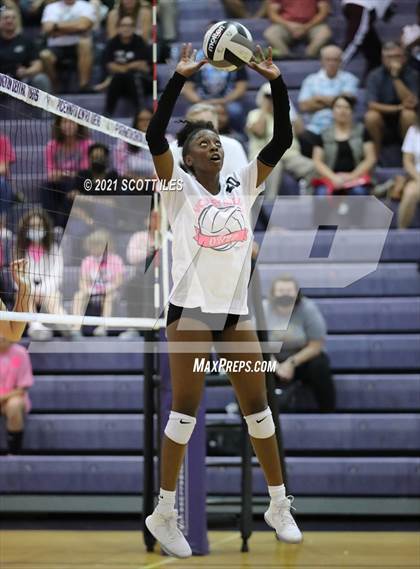 Thumbnail 3 in Pickerington North @ Pickerington Central photogallery.