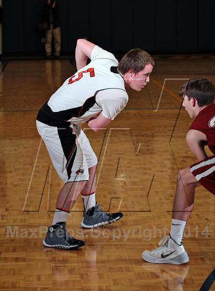Thumbnail 1 in Pigeon Forge vs Hartselle (Seymour Christmas Classic) photogallery.
