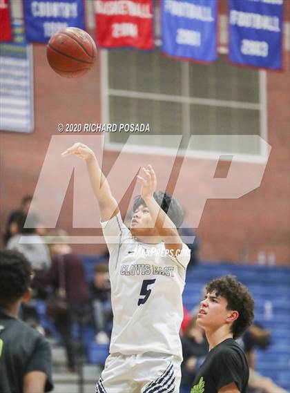 Thumbnail 2 in Roosevelt vs. Clovis East (Central Valley Showcase) photogallery.