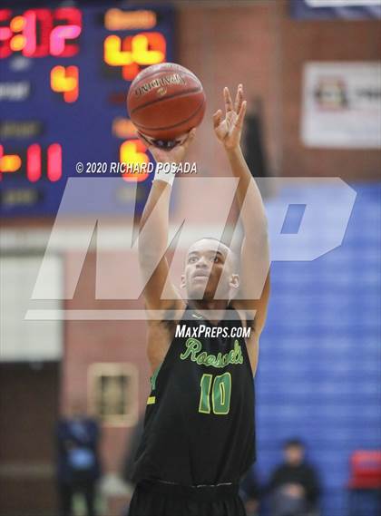 Thumbnail 2 in Roosevelt vs. Clovis East (Central Valley Showcase) photogallery.