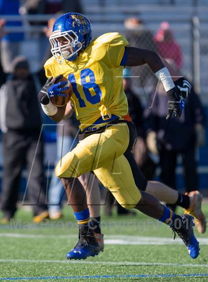 Thumbnail 3 in Babylon vs. Roosevelt  (Long Island Class IV Final) photogallery.