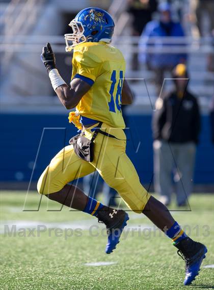 Thumbnail 2 in Babylon vs. Roosevelt  (Long Island Class IV Final) photogallery.