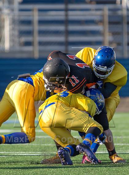 Thumbnail 1 in Babylon vs. Roosevelt  (Long Island Class IV Final) photogallery.