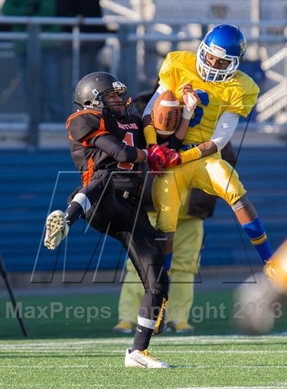 Thumbnail 2 in Babylon vs. Roosevelt  (Long Island Class IV Final) photogallery.