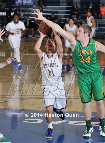 Thumbnail 3 in La Mirada vs. Lynden (Orange Holiday Classic) photogallery.