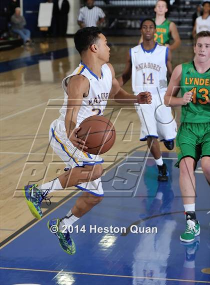 Thumbnail 2 in La Mirada vs. Lynden (Orange Holiday Classic) photogallery.