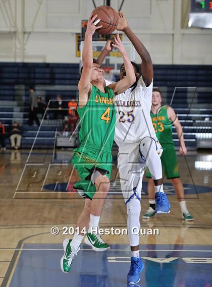 Thumbnail 3 in La Mirada vs. Lynden (Orange Holiday Classic) photogallery.