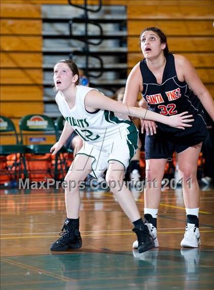 Thumbnail 3 in Santa Ynez vs Willits (Santa Barbara Tournament of Champions) photogallery.