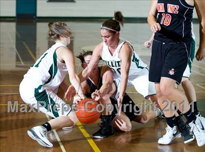 Thumbnail 1 in Santa Ynez vs Willits (Santa Barbara Tournament of Champions) photogallery.