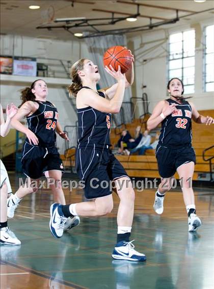 Thumbnail 2 in Santa Ynez vs Willits (Santa Barbara Tournament of Champions) photogallery.