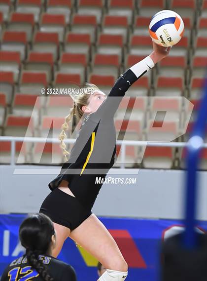 Thumbnail 3 in Phoenix Country Day vs. St. Johns (AIA 2A Final) photogallery.