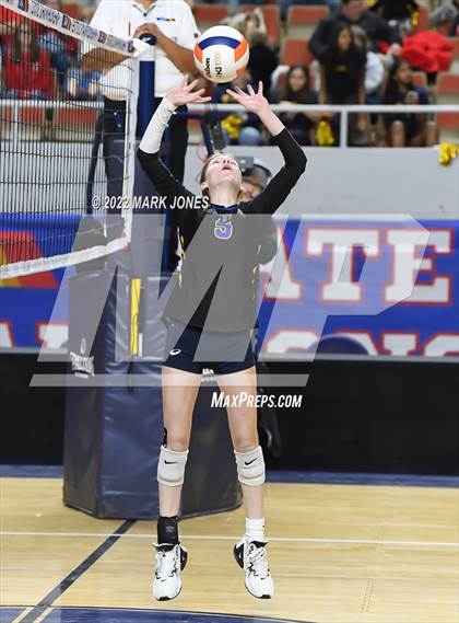 Thumbnail 1 in Phoenix Country Day vs. St. Johns (AIA 2A Final) photogallery.