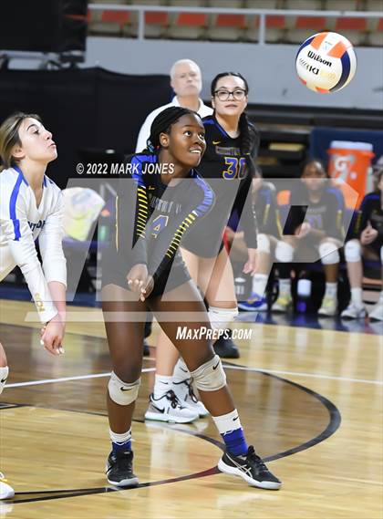 Thumbnail 2 in Phoenix Country Day vs. St. Johns (AIA 2A Final) photogallery.