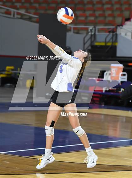 Thumbnail 1 in Phoenix Country Day vs. St. Johns (AIA 2A Final) photogallery.