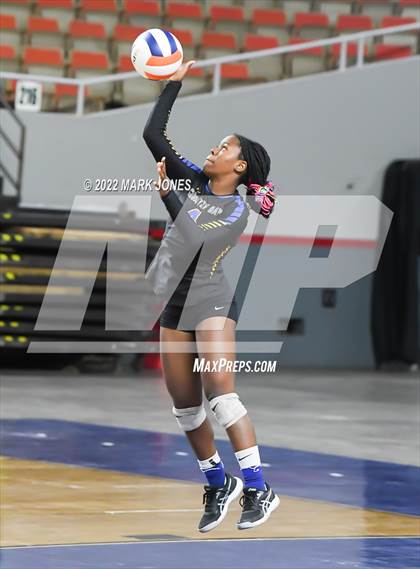 Thumbnail 2 in Phoenix Country Day vs. St. Johns (AIA 2A Final) photogallery.