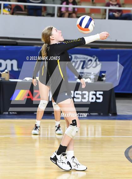 Thumbnail 1 in Phoenix Country Day vs. St. Johns (AIA 2A Final) photogallery.