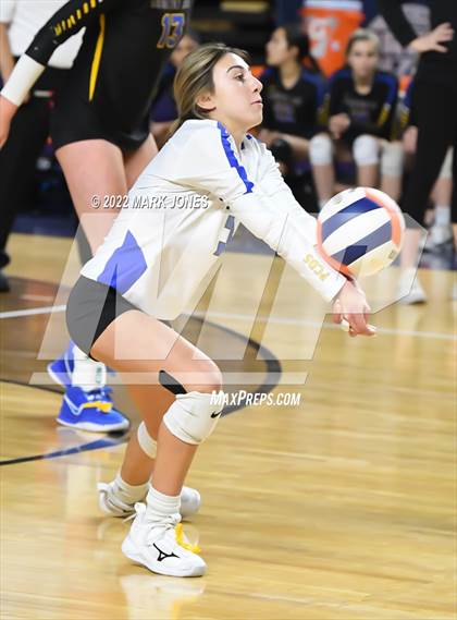 Thumbnail 2 in Phoenix Country Day vs. St. Johns (AIA 2A Final) photogallery.