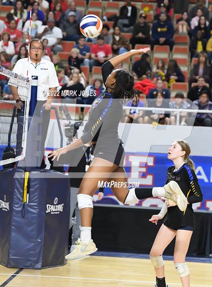 Thumbnail 3 in Phoenix Country Day vs. St. Johns (AIA 2A Final) photogallery.