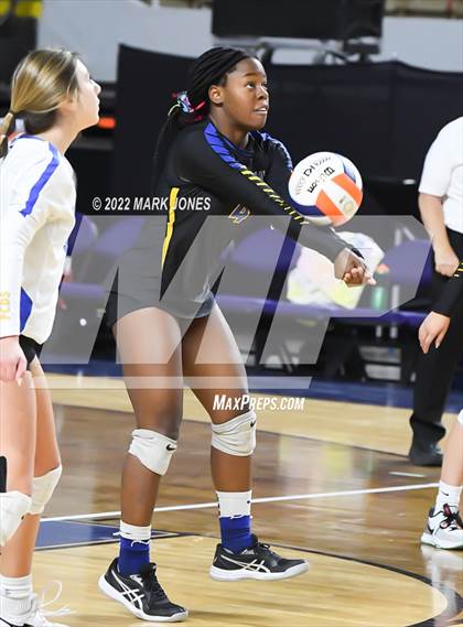 Thumbnail 1 in Phoenix Country Day vs. St. Johns (AIA 2A Final) photogallery.