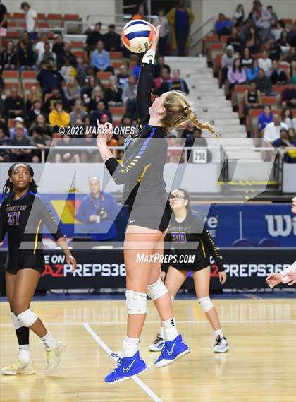 Thumbnail 1 in Phoenix Country Day vs. St. Johns (AIA 2A Final) photogallery.