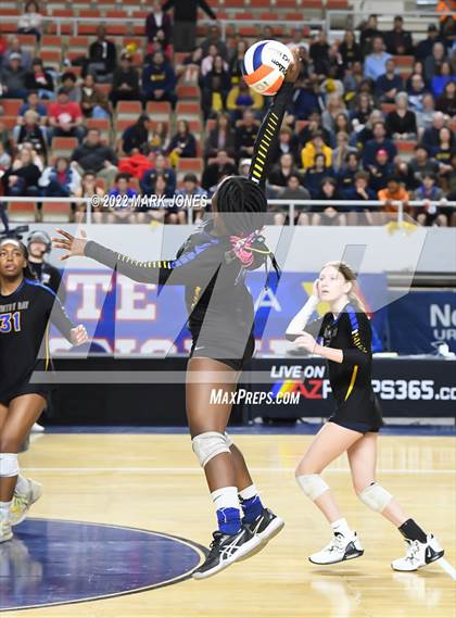 Thumbnail 2 in Phoenix Country Day vs. St. Johns (AIA 2A Final) photogallery.