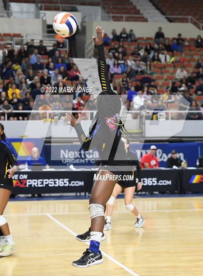 Thumbnail 3 in Phoenix Country Day vs. St. Johns (AIA 2A Final) photogallery.