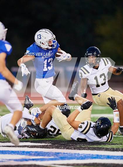 Thumbnail 3 in Archbishop Mitty @ Acalanes photogallery.