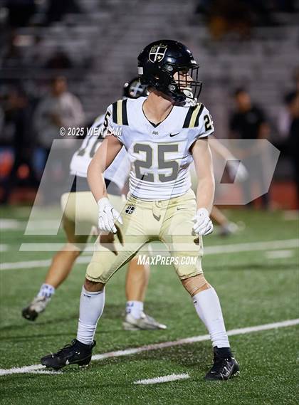 Thumbnail 1 in Archbishop Mitty @ Acalanes photogallery.