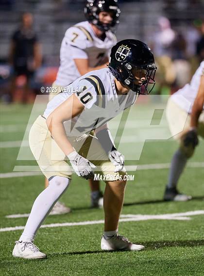 Thumbnail 1 in Archbishop Mitty @ Acalanes photogallery.
