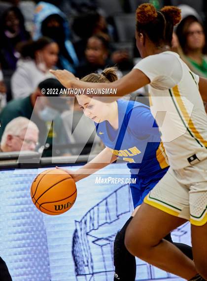 Thumbnail 2 in Vanden vs. Lincoln (CIF SJS D3 Final) photogallery.