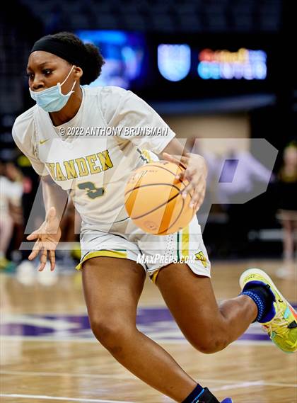 Thumbnail 1 in Vanden vs. Lincoln (CIF SJS D3 Final) photogallery.