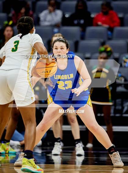 Thumbnail 3 in Vanden vs. Lincoln (CIF SJS D3 Final) photogallery.